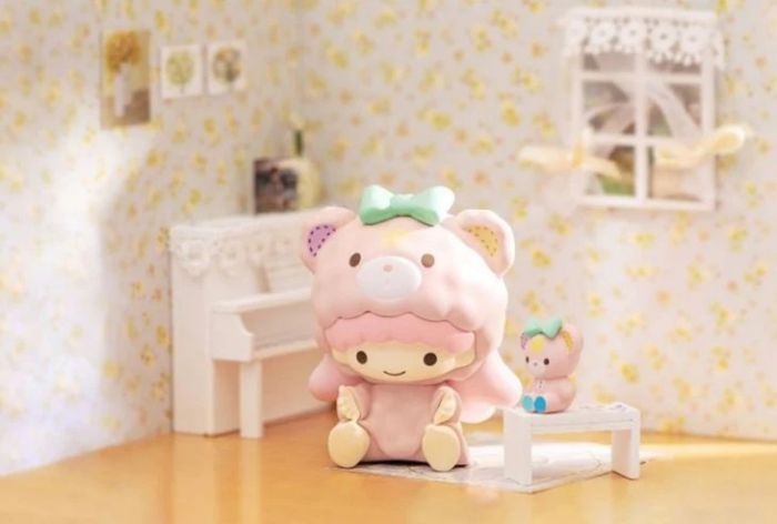 MINISO 名創優品盲盒手辦  - Sanrio Charaters 抱抱小伙伴系列