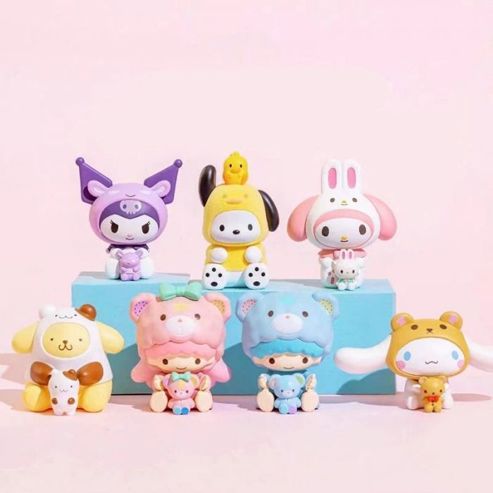 MINISO 名創優品盲盒手辦  - Sanrio Charaters 抱抱小伙伴系列