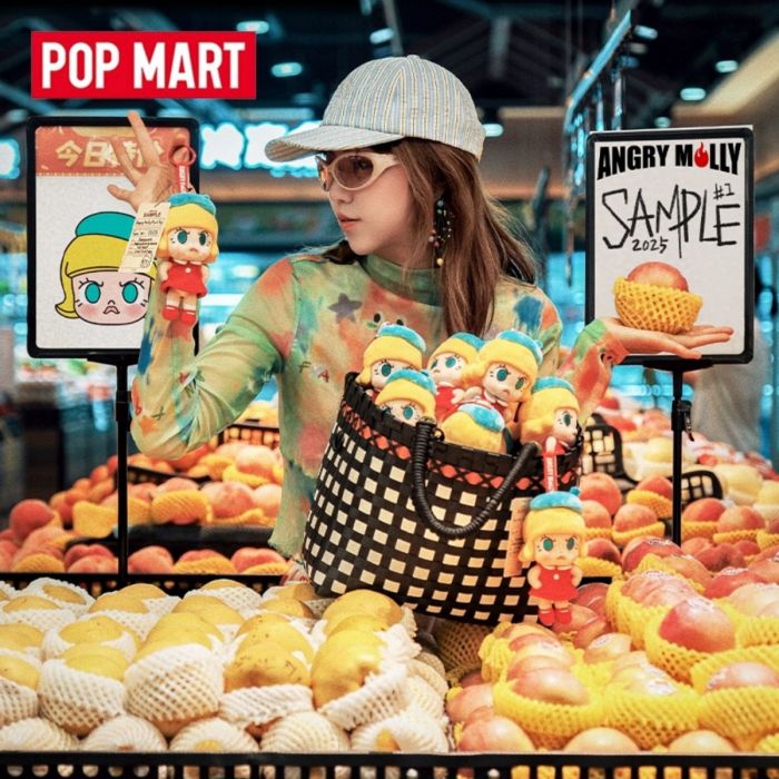 Pop Mart 泡泡瑪特毛絨公仔掛件 - Molly 生氣系列 (原火)