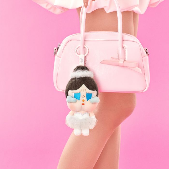 Pop Mart 泡泡瑪特毛絨公仔掛件 - CRYBABY SHINY SHINY系列
